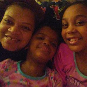 Meet your Posher, Holly